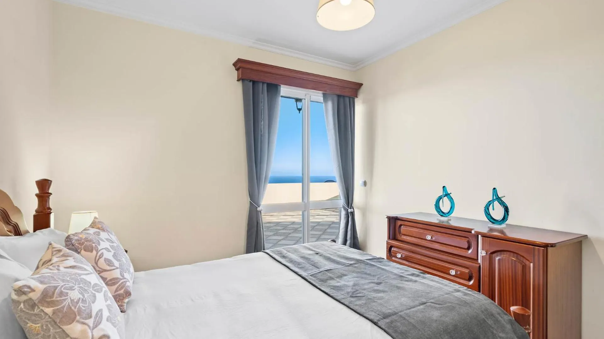 فيلا Casa Carlota By Atlantica سانتا كروز 0*,  البرتغال